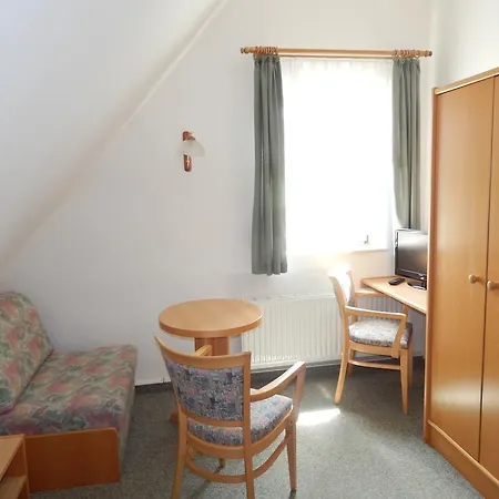 酒店 Hotel-gasthof Rotgiesserhaus 奥泊维森塔尔